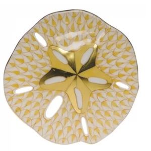 Herend Butterscotch Fish Scale Sand Dollar